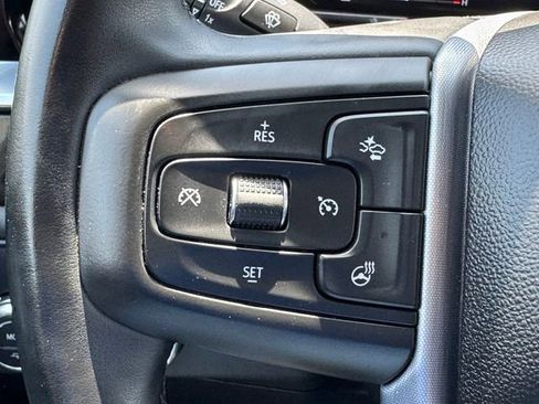 Certified 2025 GMC Sierra 1500 SLT RWD image 24