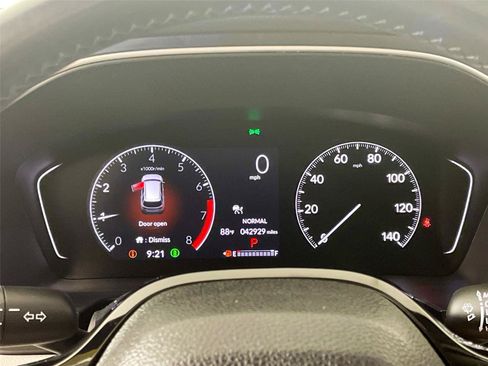 Used 2024 Honda Pilot Touring image 20