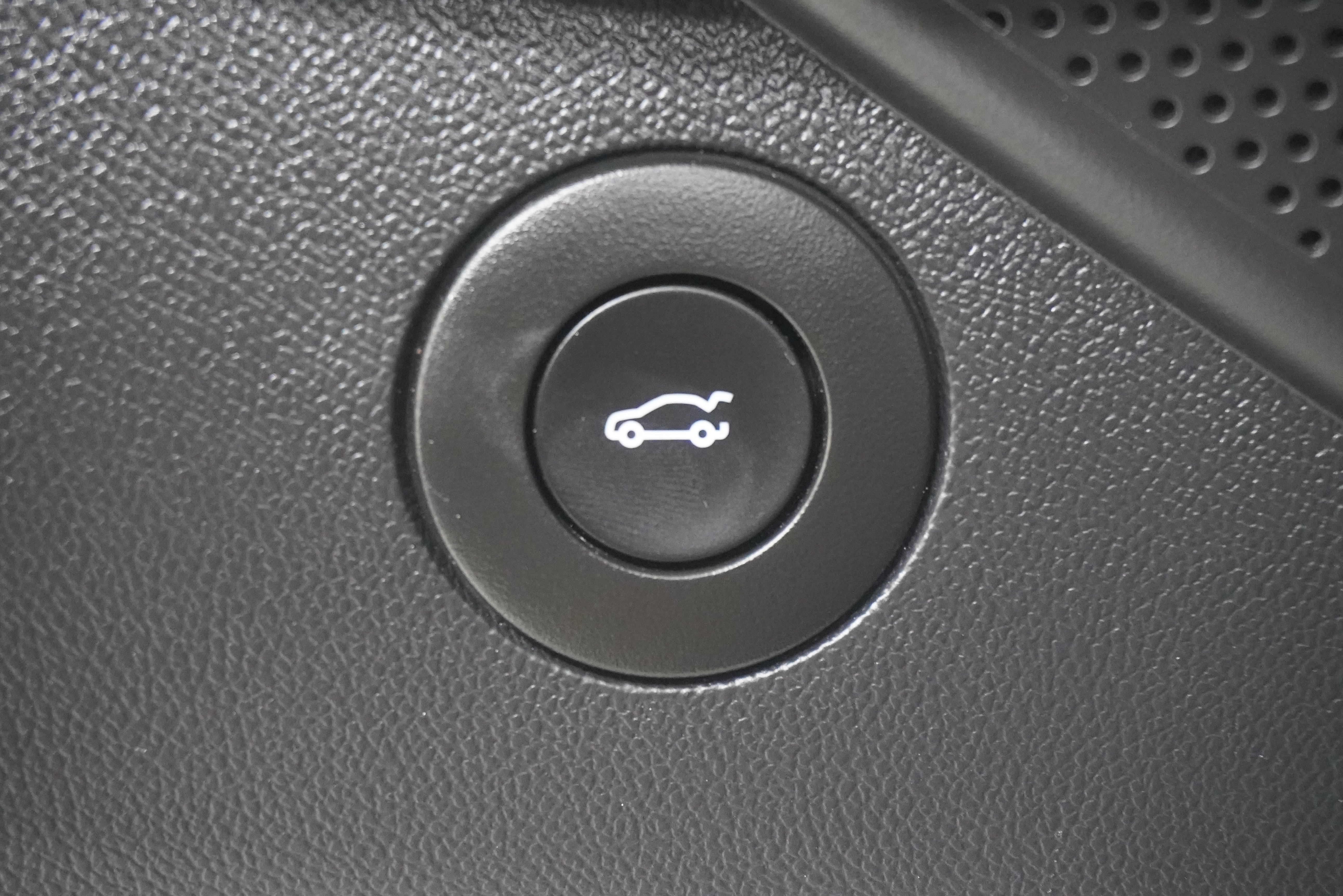 Used 2023 Chevrolet Camaro LT w/ RS Package RWD image 21