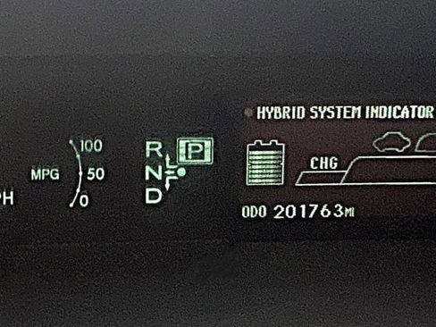 Used 2013 Toyota Prius Three image 19