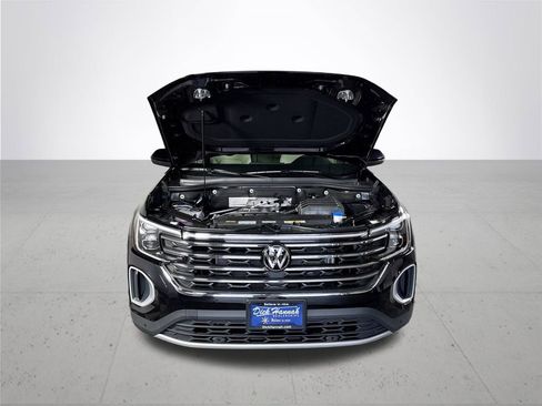 New 2025 Volkswagen Atlas SE image 21