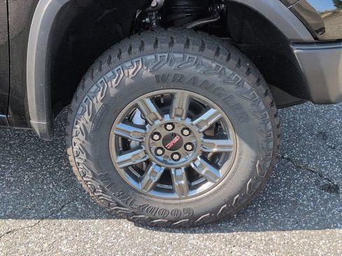 New 2026 GMC Sierra 1500 AT4X AWD/4WD image 26