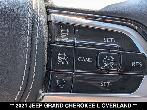 Used 2021 Jeep Grand Cherokee L Overland w/ Advanced Protech Group III AWD/4WD image 7
