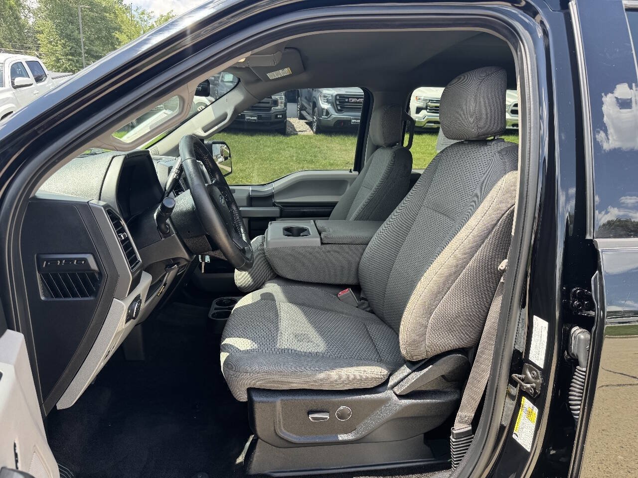 Used 2018 Ford F150 XLT w/ Equipment Group 301A Mid AWD/4WD image 11