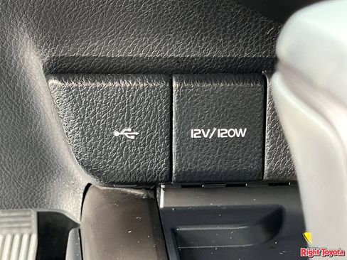 Certified 2022 Toyota Camry XSE w/ Carpet Mat Package (TMS) FWD image 27