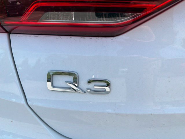Used 2024 Audi Q3 2.0T Premium AWD/4WD image 10