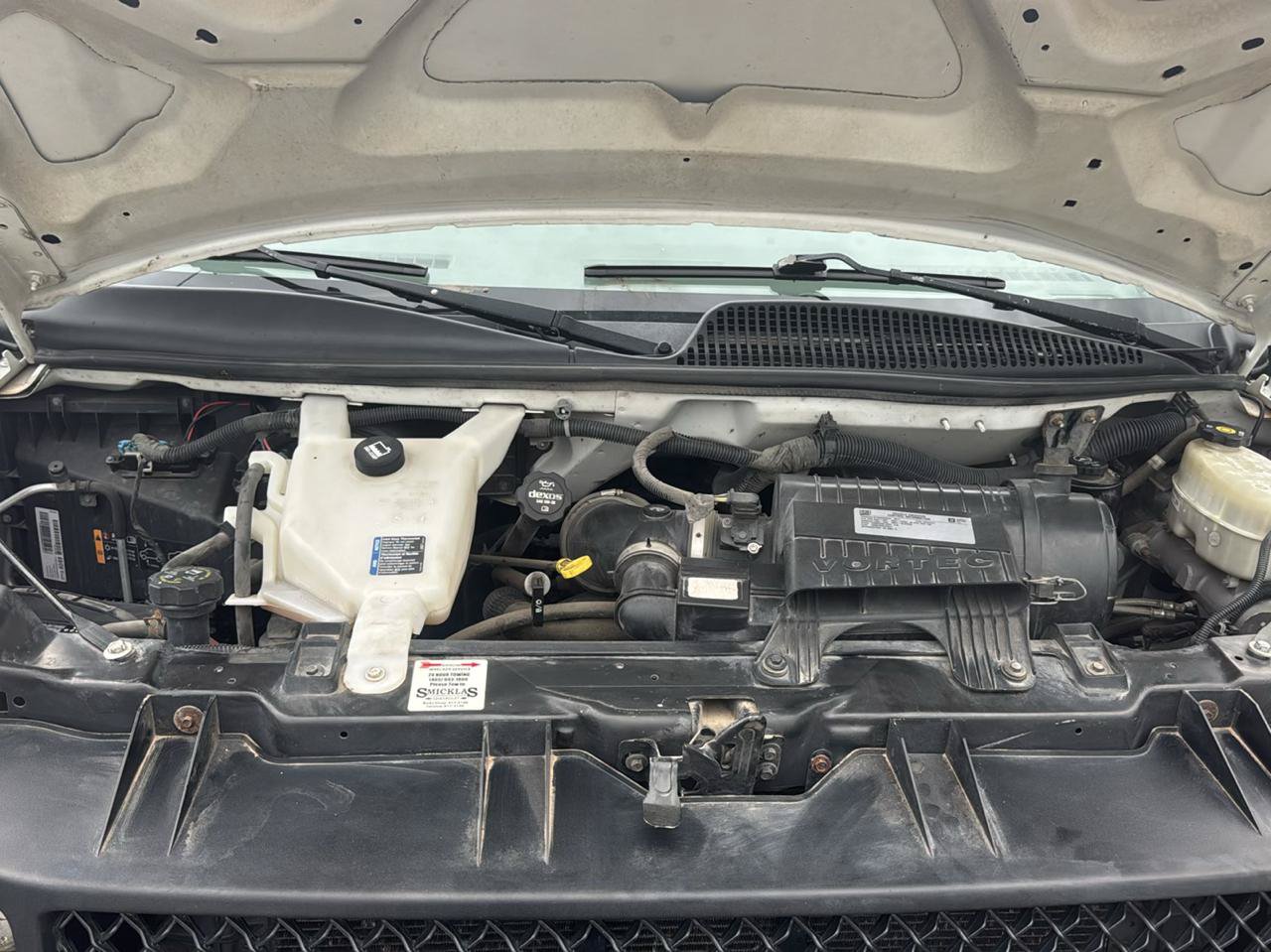 Used 2017 Chevrolet Express 2500 RWD image 28