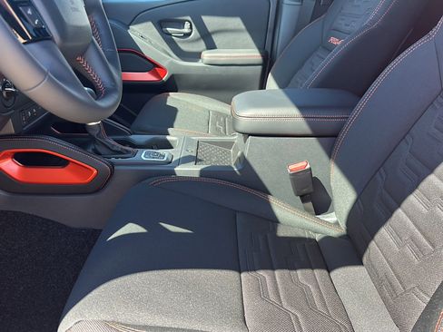 New 2026 Nissan Frontier PRO-4X w/ Pro-4x Convenience Package image 10