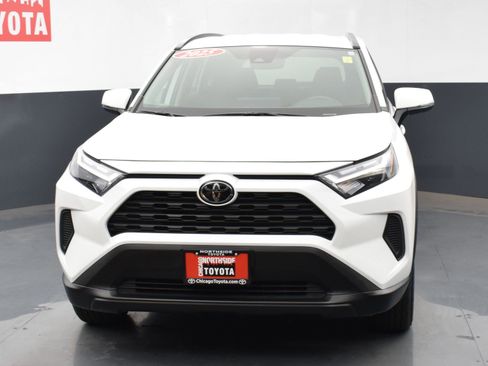 Used 2025 Toyota RAV4 XLE image 7