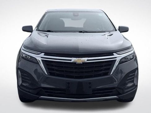 Used 2023 Chevrolet Equinox LT w/ Driver Convenience Package AWD/4WD image 2