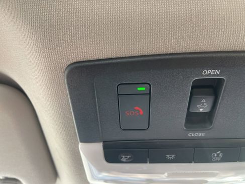 New 2025 Nissan Sentra SV w/ SV Premium Package image 19