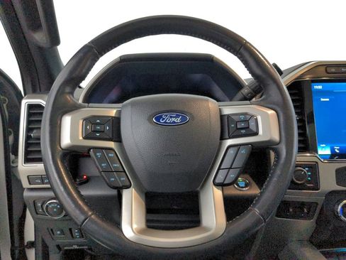 Used 2022 Ford F350 Lariat w/ Lariat Ultimate Package AWD/4WD image 22