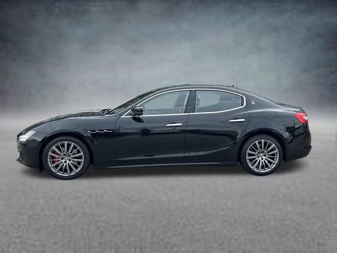 Used 2020 Maserati Ghibli RWD image 3