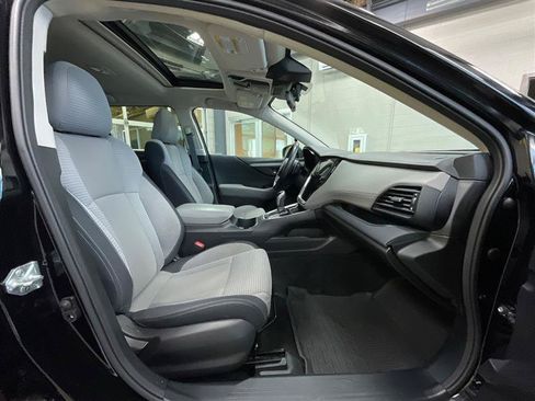 Used 2023 Subaru Outback Premium AWD/4WD image 29