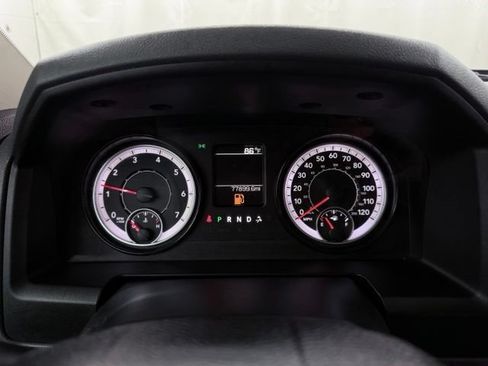Used 2019 RAM 1500 Express AWD/4WD image 25