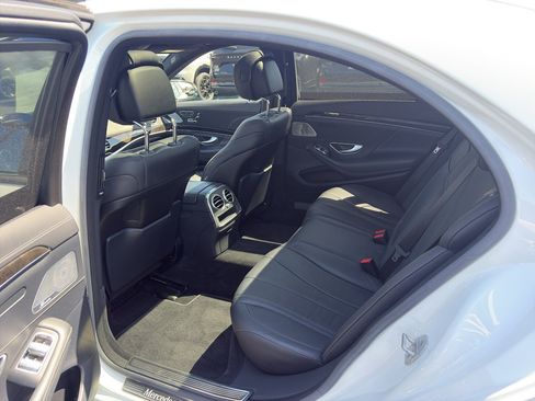 Used 2015 Mercedes-Benz S 550 4MATIC Sedan image 14