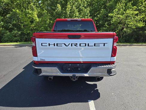 Used 2019 Chevrolet Silverado 1500 LT w/ All-Star Edition AWD/4WD image 8