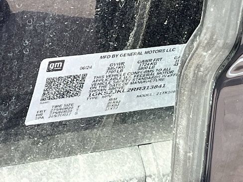 Used 2024 GMC Yukon XL Denali AWD/4WD image 35