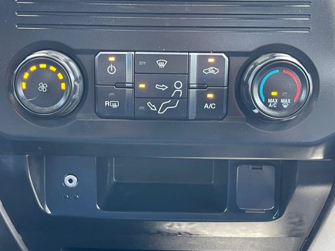Used 2019 Ford F350 XL w/ Power Equipment Group AWD/4WD image 17