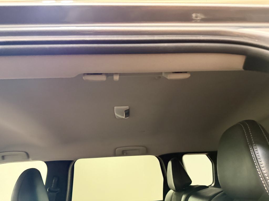 Used 2024 Mitsubishi Outlander SE AWD/4WD image 10
