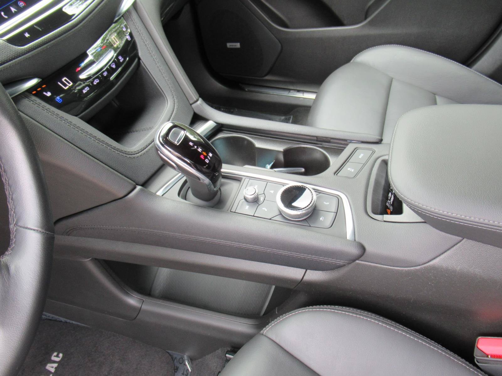 Used 2023 Cadillac XT5 Premium Luxury FWD image 18