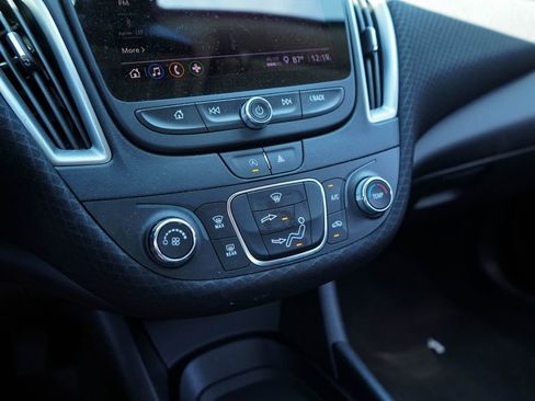 Used 2022 Chevrolet Malibu LS image 10