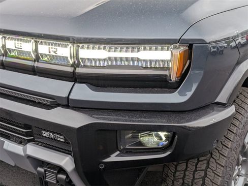 New 2025 GMC Hummer EV 3X image 7