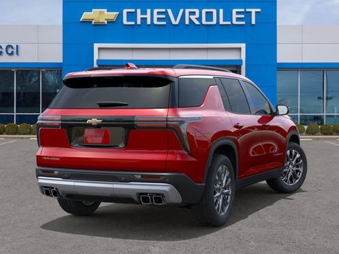 New 2026 Chevrolet Traverse LT FWD image 4