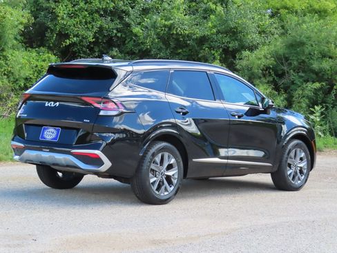 Certified 2023 Kia Sportage SX AWD/4WD image 3