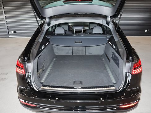 New 2025 Audi A6 Premium Plus image 12