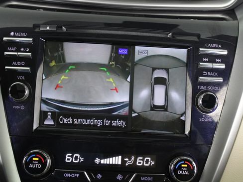 Certified 2024 Nissan Murano Platinum w/ Cargo Package FWD image 32