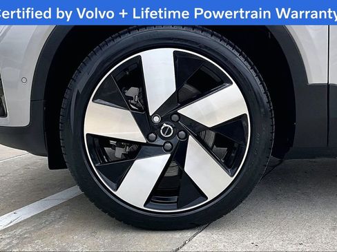 Certified 2024 Volvo C40 P8 Recharge Plus w/ Climate Package image 11