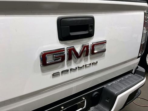 Used 2022 GMC Canyon Elevation Standard w/ Convenience Package AWD/4WD image 31