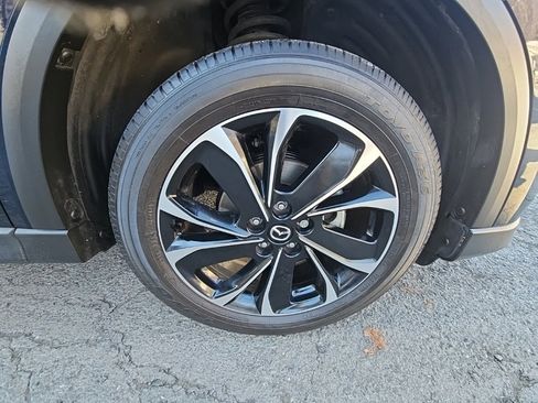 Certified 2023 MAZDA CX-5 AWD 2.5 S w/ Premium Package image 17