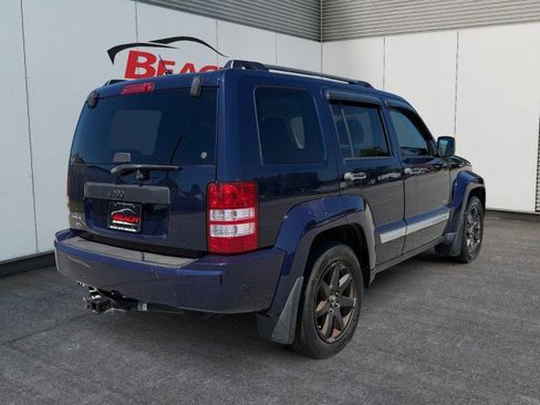 Used 2012 Jeep Liberty Sport AWD/4WD image 13