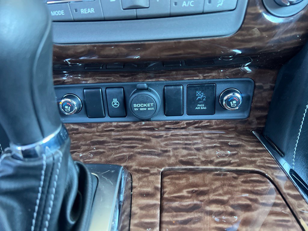 Used 2017 Nissan Armada Platinum w/ Captain Seat Package AWD/4WD image 56