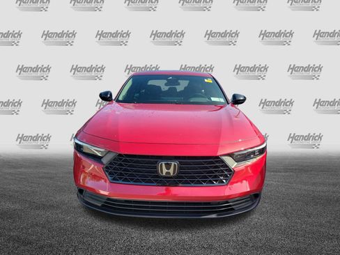 Used 2023 Honda Accord Sport image 3