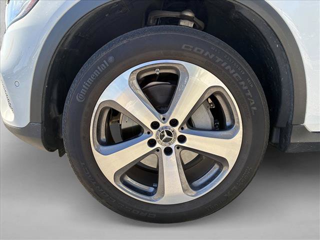 Used 2021 Mercedes-Benz GLC 300 4MATIC image 9