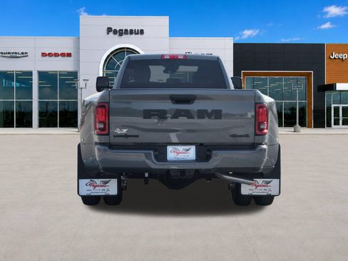 New 2027 RAM 3500 Big Horn AWD/4WD image 8