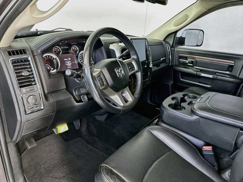 Used 2017 RAM 2500 Laramie w/ Convenience Group AWD/4WD image 30