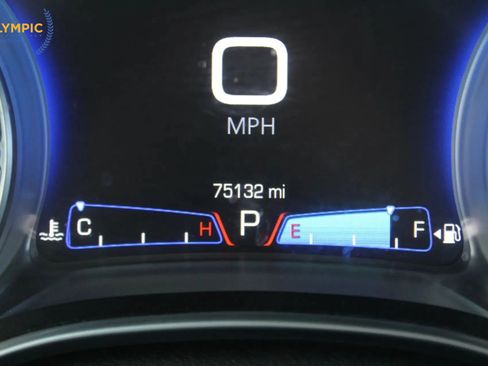 Used 2017 Chrysler 300 Limited image 22