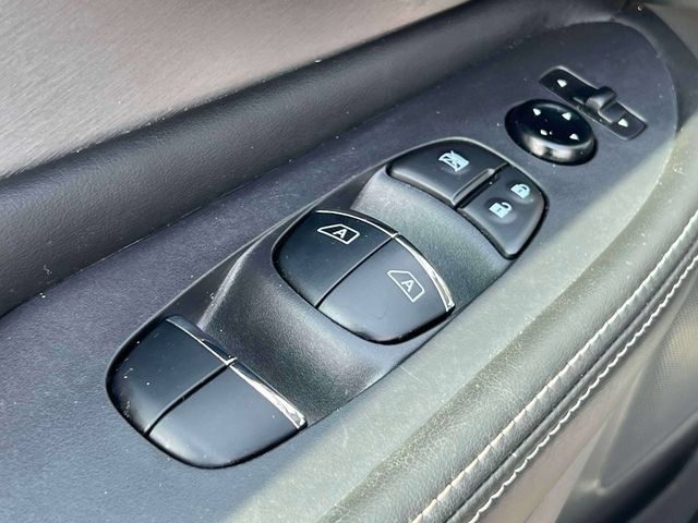 Certified 2023 Nissan Murano SL w/ SL Moonroof Package FWD image 18