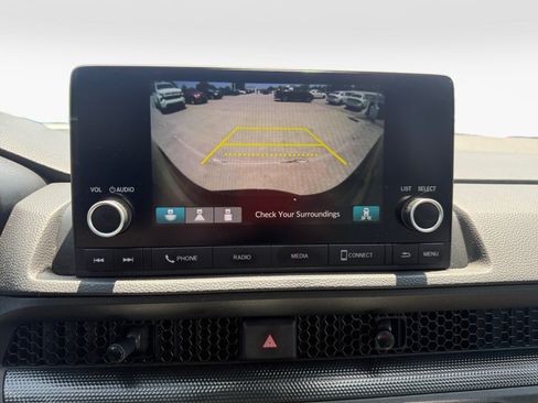 Used 2025 Honda CR-V EX image 17