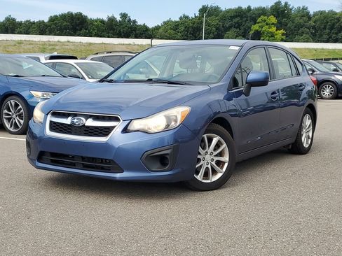 Used 2012 Subaru Impreza 2.0i Premium w/ All-Weather Pkg AWD/4WD image 31