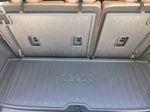 New 2026 Nissan Pathfinder Platinum image 18