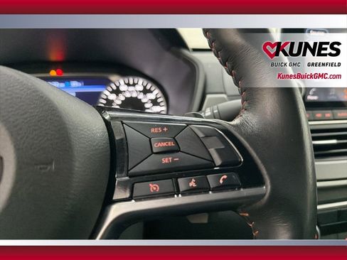 Used 2025 Nissan Altima 2.5 SR image 22