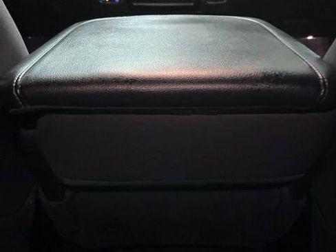 Used 2021 RAM 1500 Warlock w/ Luxury Group AWD/4WD image 27