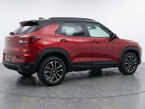 Used 2025 Chevrolet TrailBlazer LT image 9