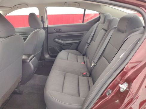 Used 2024 Nissan Altima 2.5 SV image 36