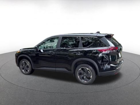 Used 2025 Nissan Rogue SV FWD image 10